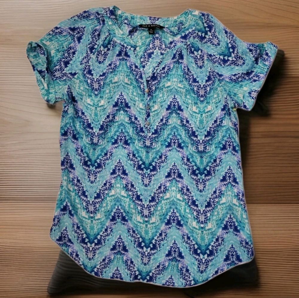 Zac & Rachel Blue and Green Graphic Blouse with Peter Pan Collar